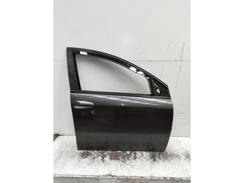 Recambio de puerta delantera derecha para fiat croma (194) 1.9 16v multijet dynamic referencia OEM IAM   5P