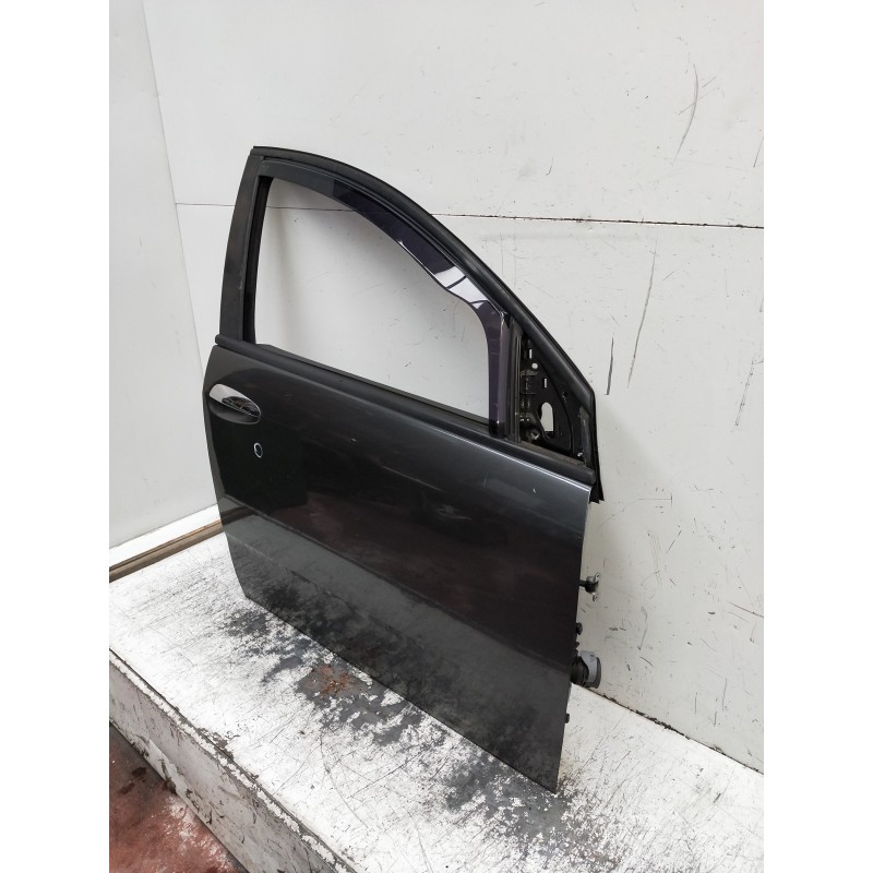 Recambio de puerta delantera derecha para fiat croma (194) 1.9 16v multijet dynamic referencia OEM IAM   5P