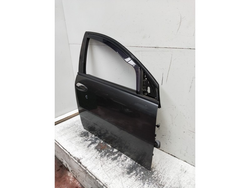 Recambio de puerta delantera derecha para fiat croma (194) 1.9 16v multijet dynamic referencia OEM IAM   5P