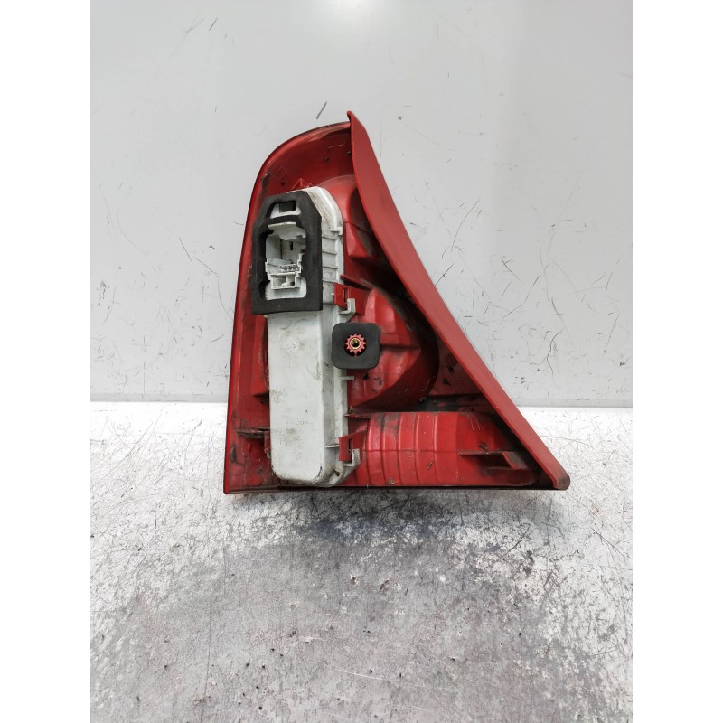 Recambio de piloto trasero derecho para renault clio ii fase ii (b/cb0) authentique referencia OEM IAM   