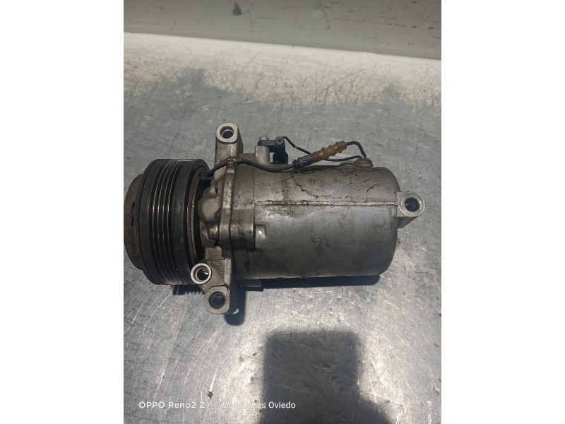 Recambio de compresor aire acondicionado para bmw serie 3 berlina (e46) 320d referencia OEM IAM 64528386650  