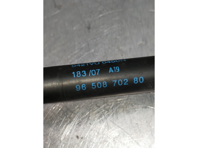 Recambio de amortiguadores maletero / porton para peugeot 407 coupe básico referencia OEM IAM 9650870280 5421VU0450N 