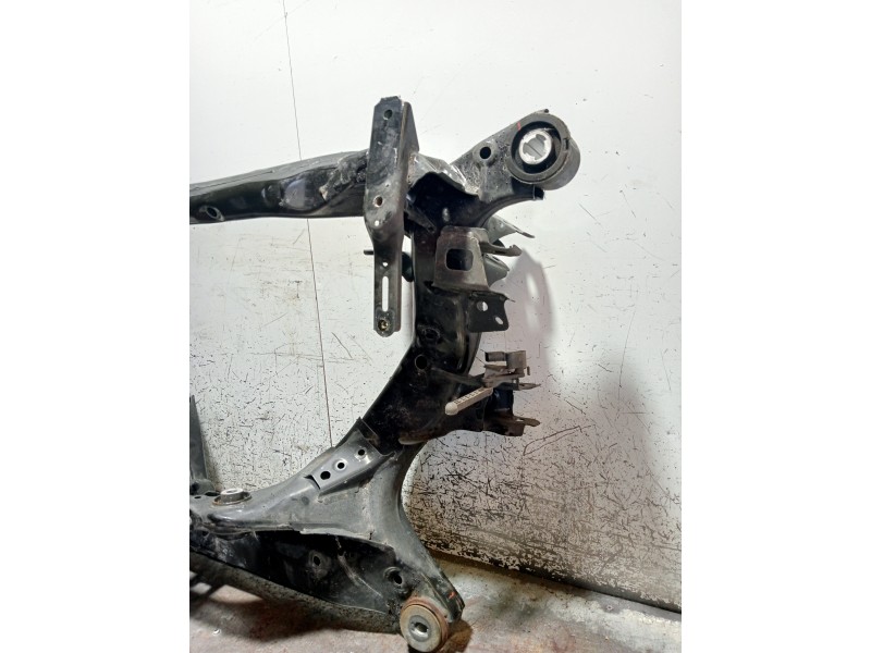 Recambio de puente trasero para tesla model 3 referencia OEM IAM 104457599E AMA20005B945430 LA CUNA