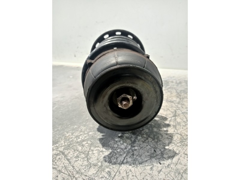 Recambio de amortiguador delantero derecho para opel astra g berlina referencia OEM IAM 22169544 90576824 4343264