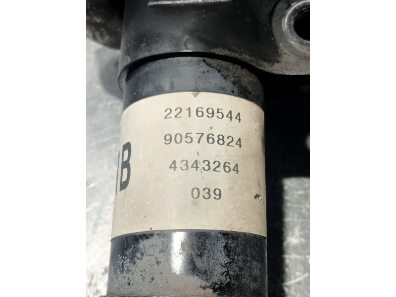 Recambio de amortiguador delantero derecho para opel astra g berlina referencia OEM IAM 22169544 90576824 4343264