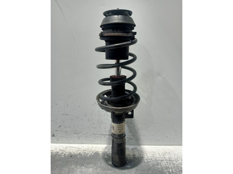 Recambio de amortiguador delantero derecho para opel astra g berlina referencia OEM IAM 22169544 90576824 4343264
