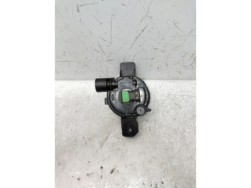 Recambio de faro antiniebla izquierdo para bmw serie 1 berlina (e81/e87) 118d referencia OEM IAM   