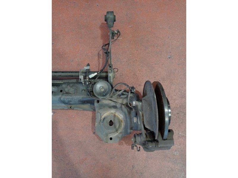 Recambio de puente trasero para peugeot expert kasten 1.6 16v hdi referencia OEM IAM   DISCO
