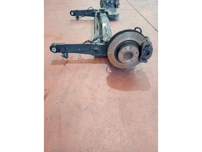 Recambio de puente trasero para peugeot expert kasten 1.6 16v hdi referencia OEM IAM   DISCO