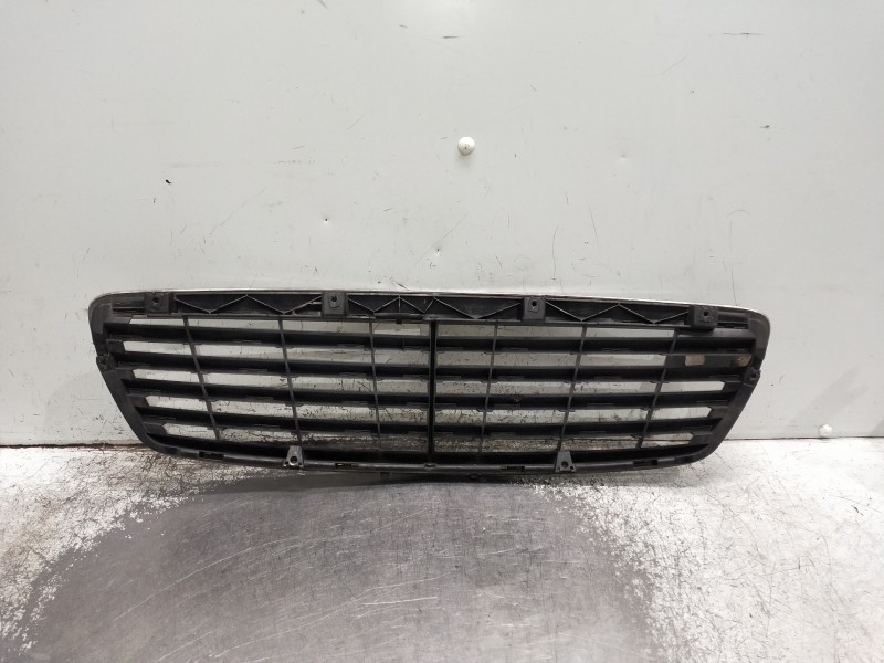 Recambio de rejilla delantera para mercedes-benz clase e (w211) familiar 500 t 4-matic (211.283) referencia OEM IAM   