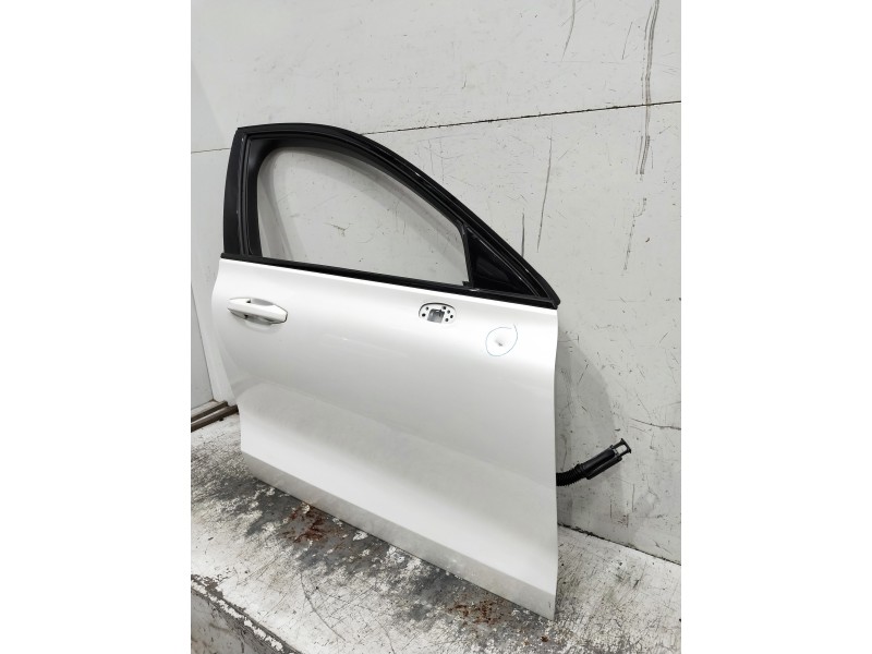 Recambio de puerta delantera derecha para volvo v60 familiar referencia OEM IAM   5P