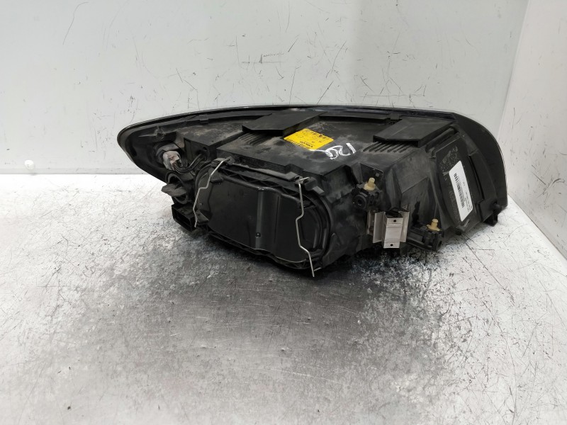 Recambio de faro izquierdo para volvo v50 familiar referencia OEM IAM 30698885 0301198203 