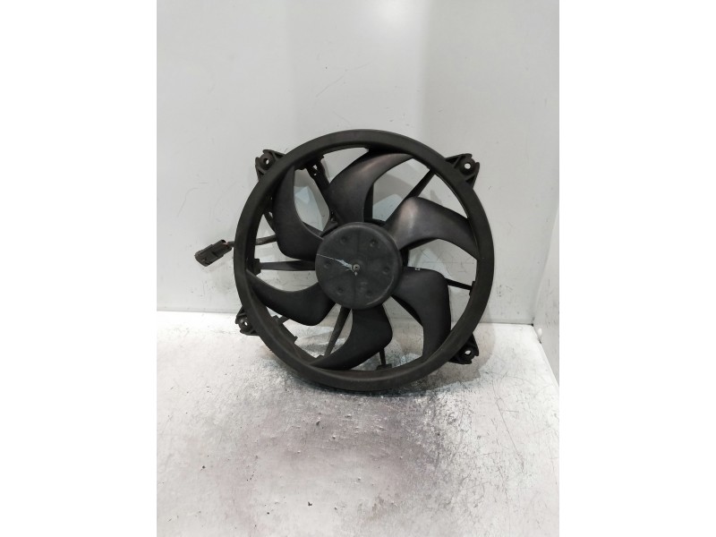 Recambio de electroventilador para peugeot expert kasten referencia OEM IAM   