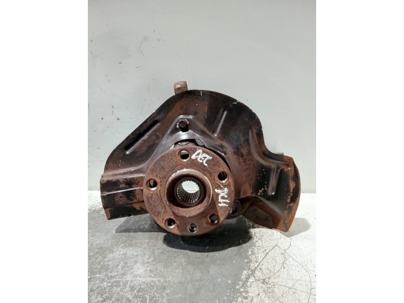 Recambio de mangueta delantera derecha para fiat scudo (222) referencia OEM IAM 32579  