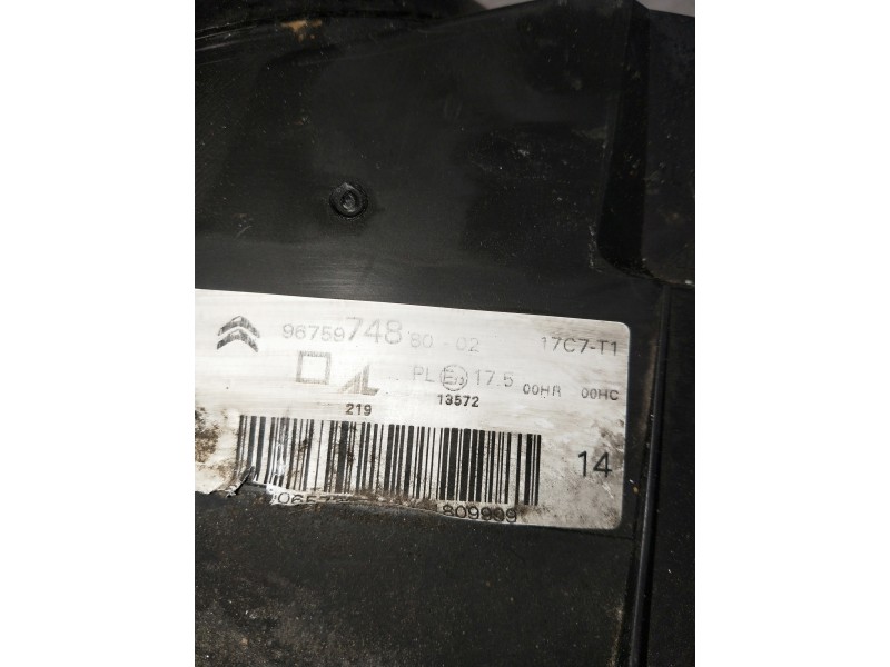 Recambio de faro derecho para citroën c4 picasso referencia OEM IAM 9675974880 OJO VER FOTOS PATILLA ROTA