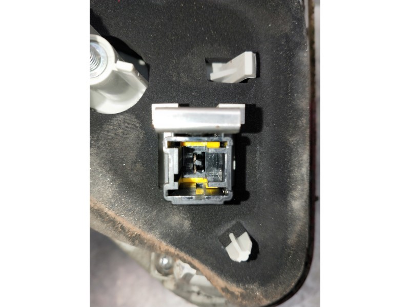 Recambio de piloto trasero izquierdo interior para peugeot 2008 (--.2013) referencia OEM IAM 9678074480  