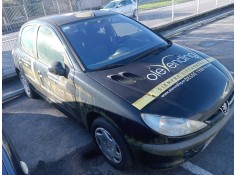 peugeot 206 berlina del año 2003