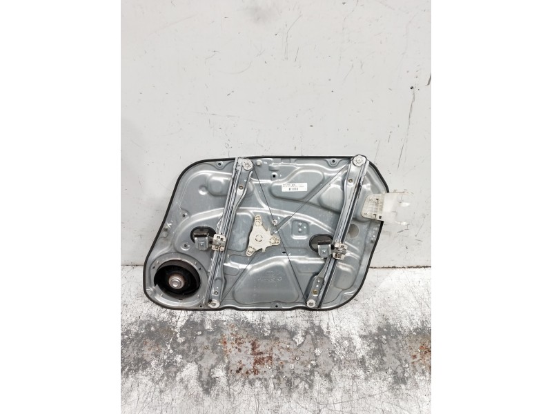 Recambio de elevalunas delantero izquierdo para hyundai i30 referencia OEM IAM 824702L050  5P