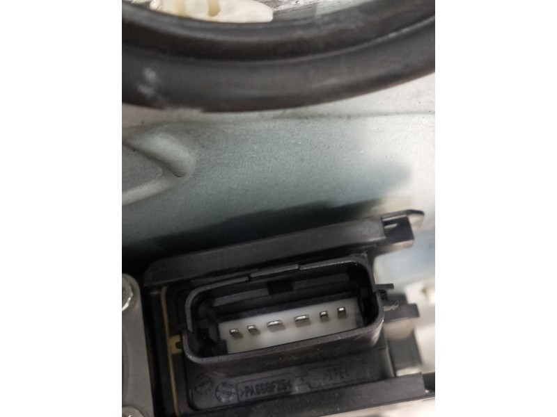 Recambio de elevalunas delantero izquierdo para hyundai i30 referencia OEM IAM 824702L050  5P
