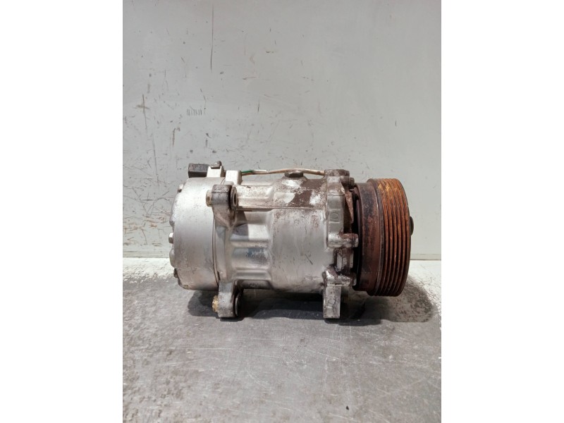 Recambio de compresor aire acondicionado para audi a3 (8l) 1.9 tdi ambiente referencia OEM IAM 1J0820803K  
