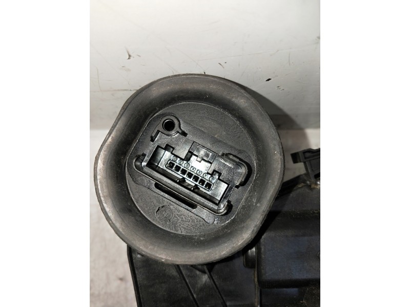 Recambio de motor cierre centralizado trasero izquierdo para volkswagen golf vi (5k1) referencia OEM IAM 5K4839015H  