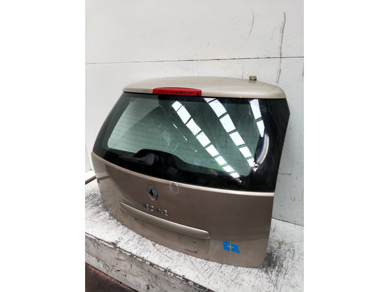 Recambio de porton trasero para renault megane ii familiar referencia OEM IAM  VER FOTOS 5P