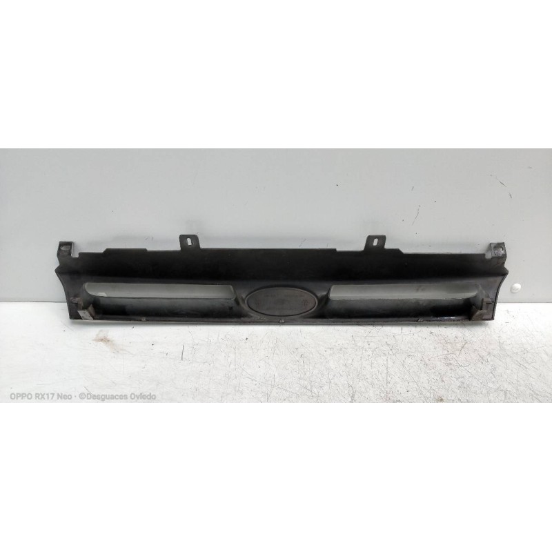 Recambio de rejilla delantera para ford escort berlina/turnier ghia berlina referencia OEM IAM 91AG8200DAW  