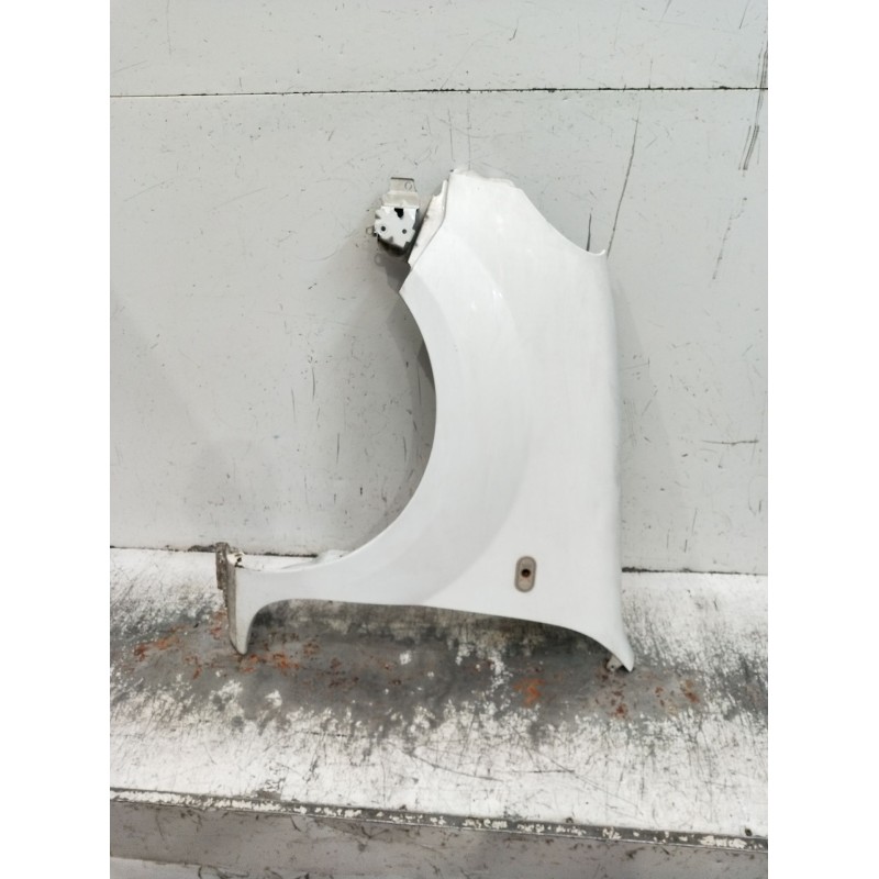 Recambio de aleta delantera izquierda para renault kangoo express (fc0/1_) 1.5 dci (fc07, fc1r) referencia OEM IAM   