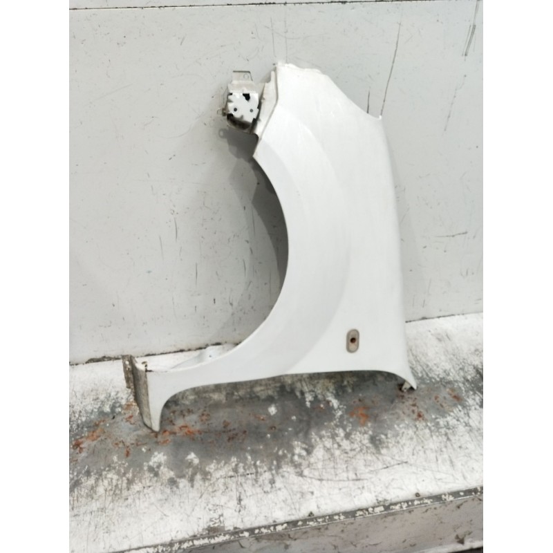 Recambio de aleta delantera izquierda para renault kangoo express (fc0/1_) 1.5 dci (fc07, fc1r) referencia OEM IAM   