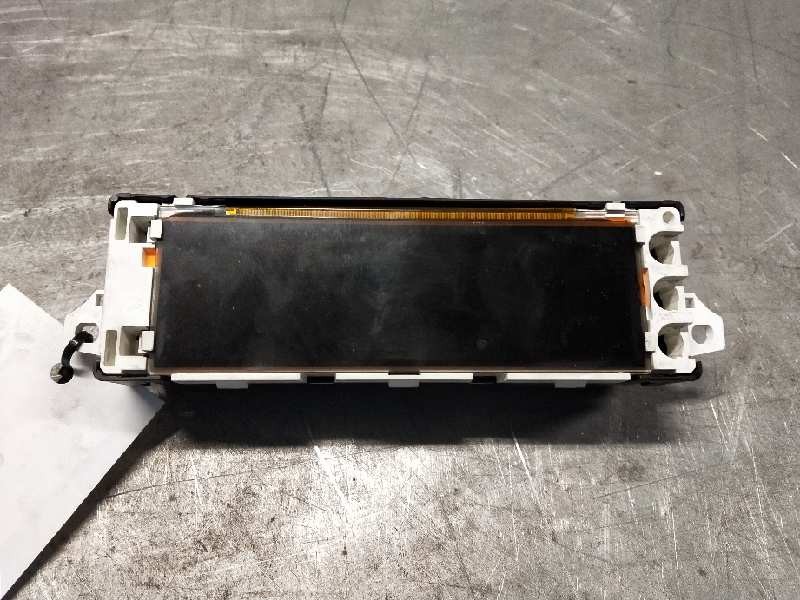 Recambio de pantalla multifuncion para peugeot 207 urban referencia OEM IAM 966320558001  