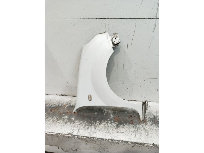 Recambio de aleta delantera derecha para renault kangoo express (fc0/1_) 1.5 dci (fc07, fc1r) referencia OEM IAM   