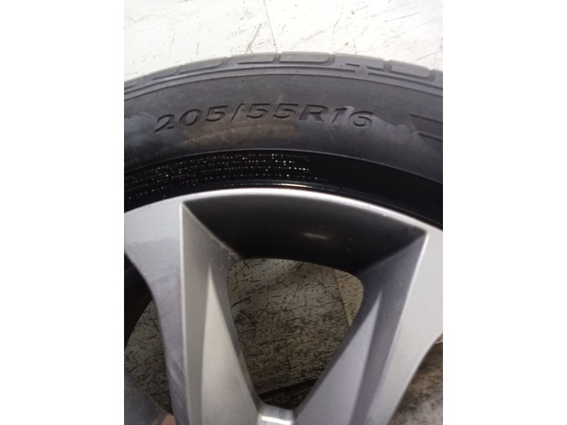 Recambio de juego llantas para hyundai ix35 1.6 cat referencia OEM IAM 205/55 R16  