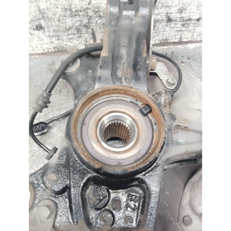 Recambio de mangueta delantera derecha para peugeot 308 sw ii (lc_, lj_, lr_, lx_, l4_) 1.5 bluehdi 130 referencia OEM IAM   