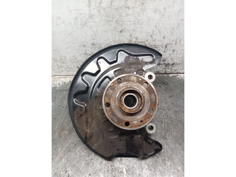 Recambio de mangueta delantera derecha para volkswagen touran (5t1) 1.6 tdi referencia OEM IAM   