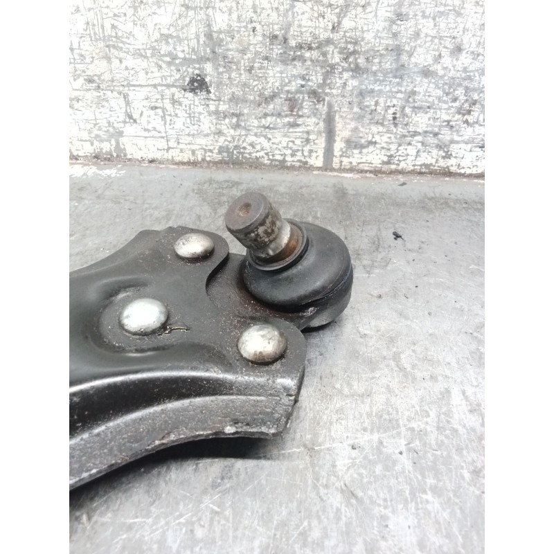 Recambio de brazo suspension inferior delantero izquierdo para peugeot partner furgoneta/monovolumen (5_, g_) 1.9 d referencia O