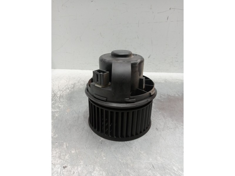 Recambio de motor calefaccion para ford focus ii (da_, hcp, dp) 1.6 referencia OEM IAM 3M5H18456AD  
