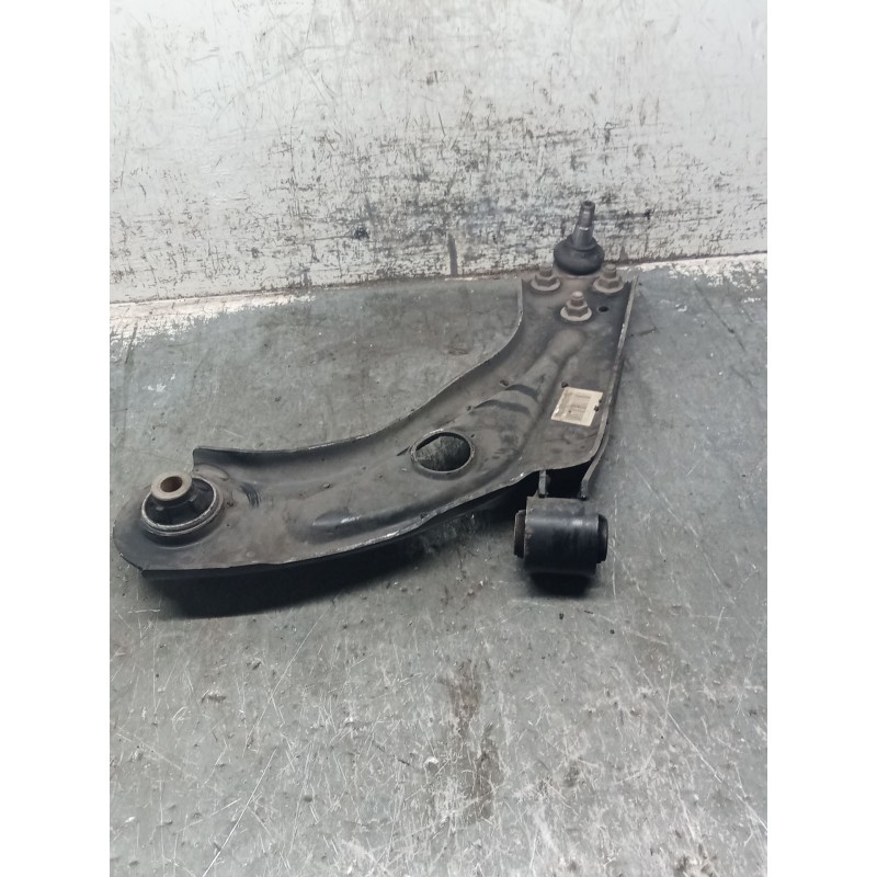 Recambio de brazo suspension inferior delantero izquierdo para peugeot 308 sw ii (lc_, lj_, lr_, lx_, l4_) 1.5 bluehdi 130 refer