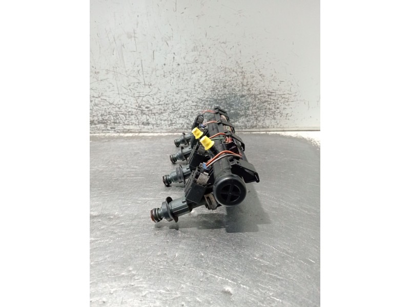 Recambio de rampa inyectora para volkswagen polo (6n2) 1.4 referencia OEM IAM 030133319AA 0280151071 