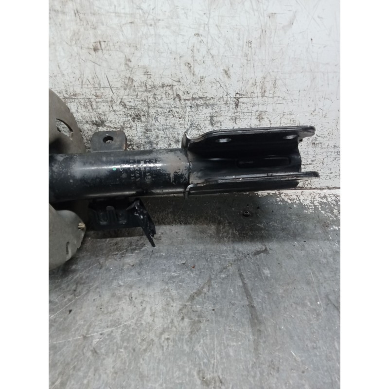 Recambio de amortiguador delantero derecho para peugeot 308 sw ii (lc_, lj_, lr_, lx_, l4_) 1.5 bluehdi 130 referencia OEM IAM 9