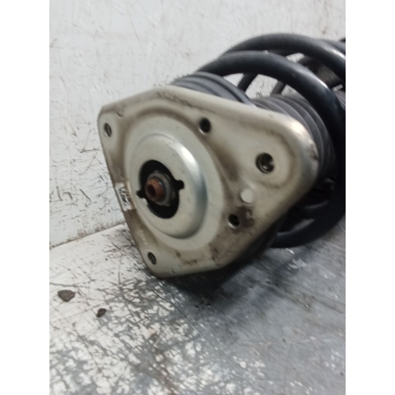 Recambio de amortiguador delantero derecho para peugeot 308 sw ii (lc_, lj_, lr_, lx_, l4_) 1.5 bluehdi 130 referencia OEM IAM 9