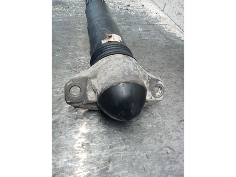 Recambio de amortiguador trasero izquierdo para volkswagen touran (5t1) 1.6 tdi referencia OEM IAM 5QA512011AQ  