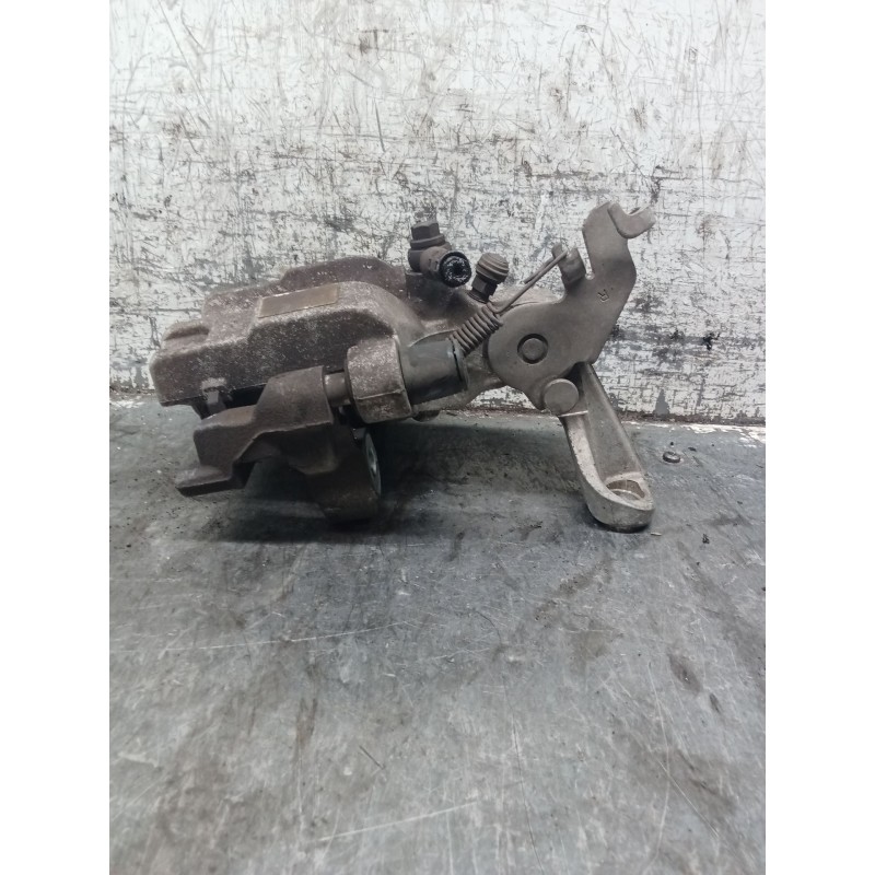 Recambio de pinza freno trasera derecha para peugeot 308 sw ii (lc_, lj_, lr_, lx_, l4_) 1.5 bluehdi 130 referencia OEM IAM   
