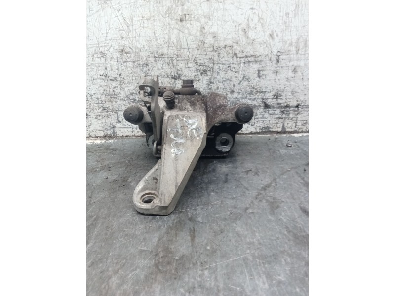 Recambio de pinza freno trasera derecha para peugeot 308 sw ii (lc_, lj_, lr_, lx_, l4_) 1.5 bluehdi 130 referencia OEM IAM   