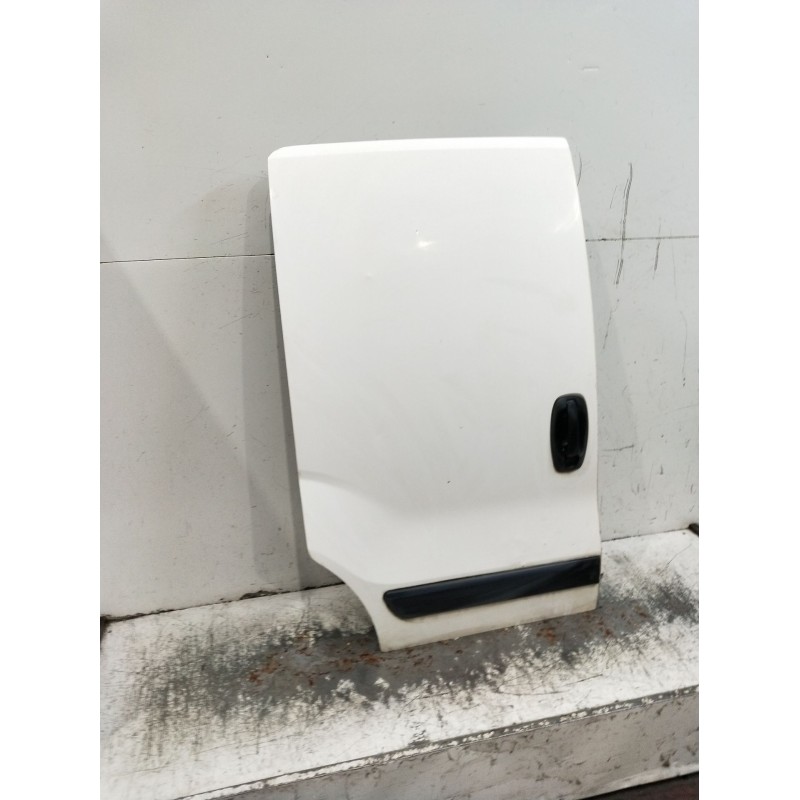 Recambio de puerta lateral corredera derecha para peugeot bipper (aa_) 1.4 hdi referencia OEM IAM  5P 