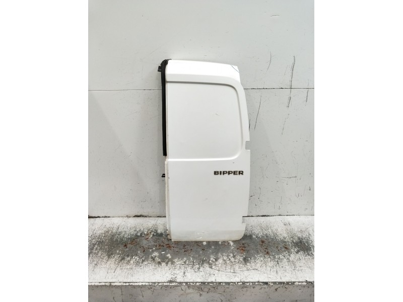 Recambio de puerta trasera derecha para peugeot bipper (aa_) 1.4 hdi referencia OEM IAM  5P 
