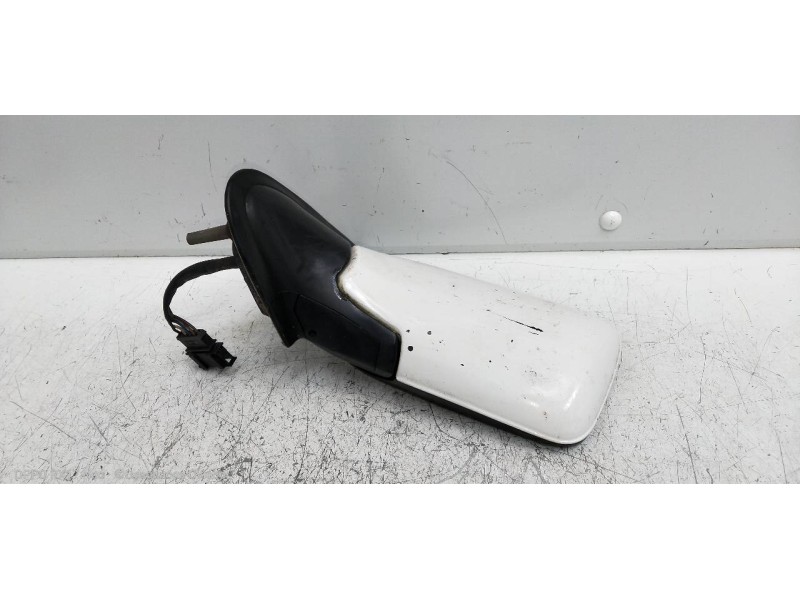 Recambio de retrovisor izquierdo para volkswagen golf iii berlina (1h1) gt referencia OEM IAM   