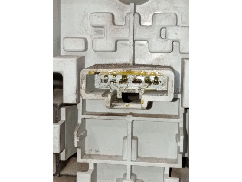 Recambio de piloto trasero izquierdo para opel movano a furgoneta (x70) 2.5 dti (fd) referencia OEM IAM   