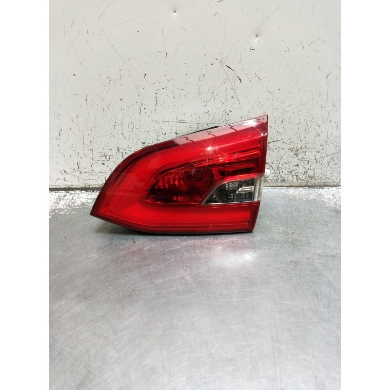 Recambio de piloto trasero derecho interior para peugeot 308 sw ii (lc_, lj_, lr_, lx_, l4_) 1.5 bluehdi 130 referencia OEM IAM 
