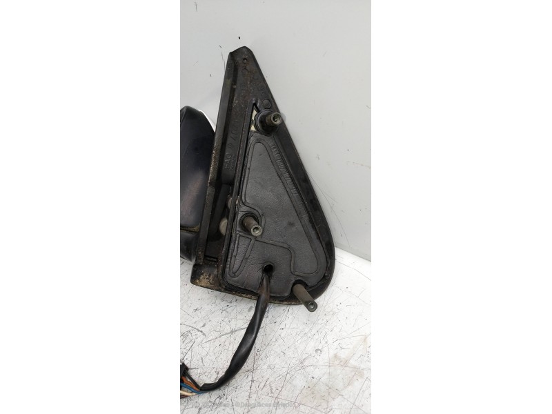 Recambio de retrovisor izquierdo para volkswagen golf iii berlina (1h1) gt referencia OEM IAM   