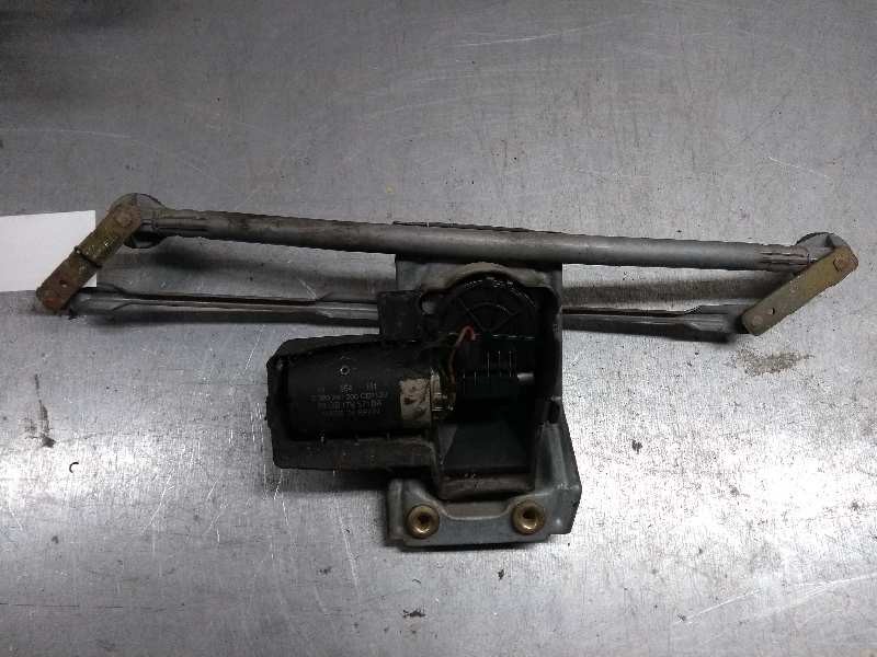Recambio de motor limpia delantero para ford fiesta berl./courier surf referencia OEM IAM 0390241306 85GB17B571BA 